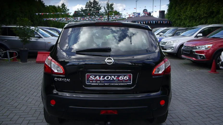 NISSAN Qashqai -