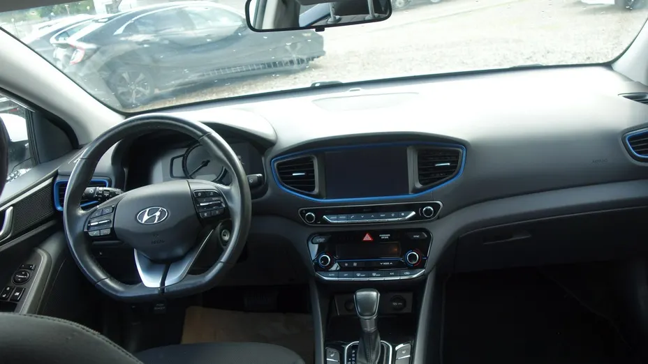 HYUNDAI Ioniq -