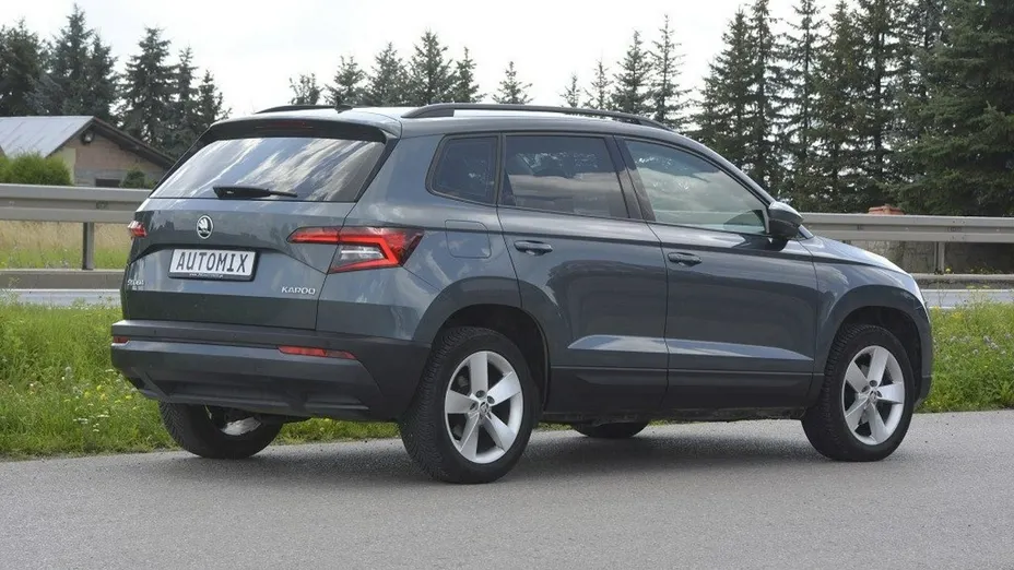 SKODA Karoq -