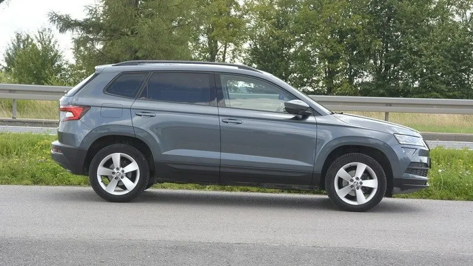 SKODA Karoq -
