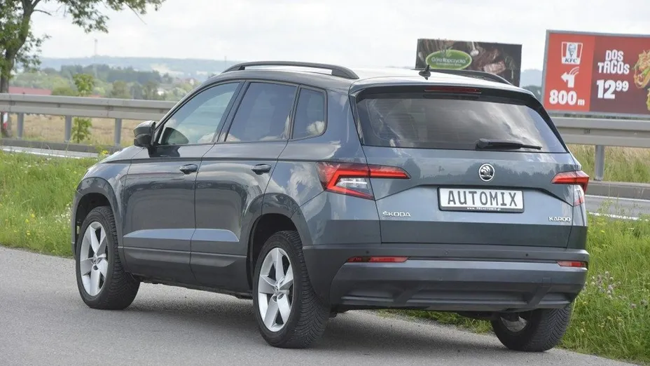 SKODA Karoq -