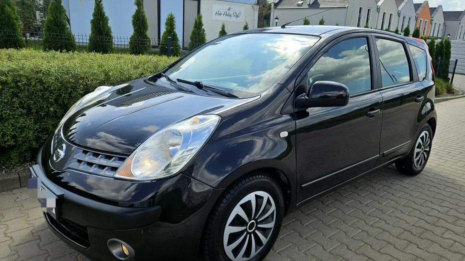 NISSAN Note -