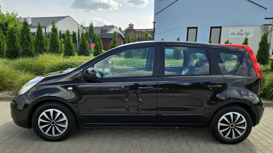 NISSAN Note -