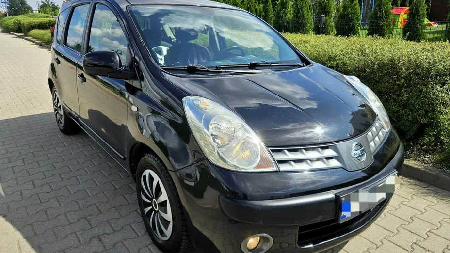 NISSAN Note -