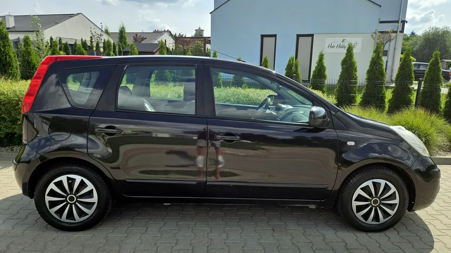 NISSAN Note -