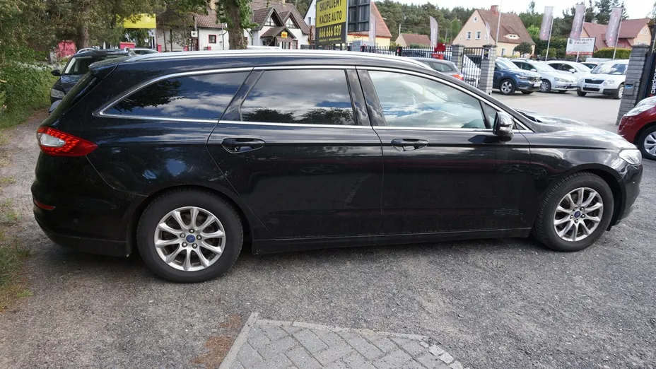 FORD Mondeo -