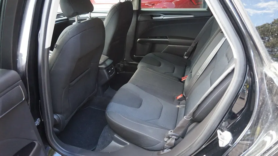 FORD Mondeo -