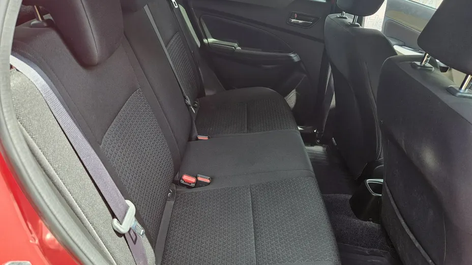 SUZUKI Swift -