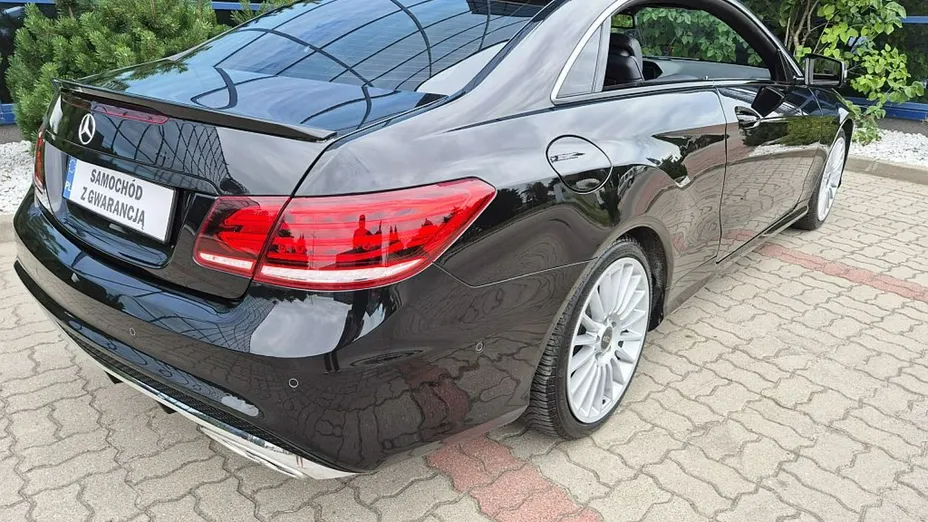 MERCEDES-BENZ E Klasa -