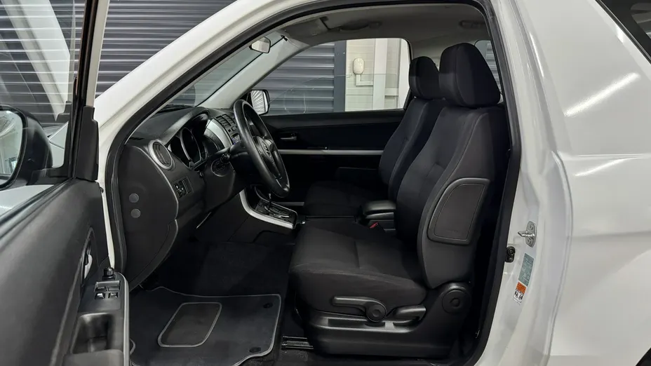 SUZUKI Grand Vitara -