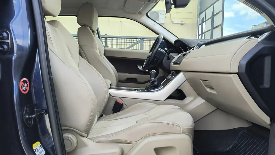 LAND ROVER Range Rover Evoque -
