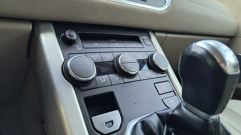 LAND ROVER Range Rover Evoque -