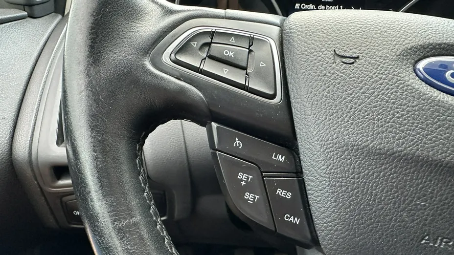 FORD Focus -
