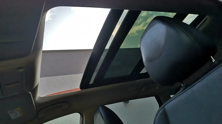 NISSAN X-Trail -