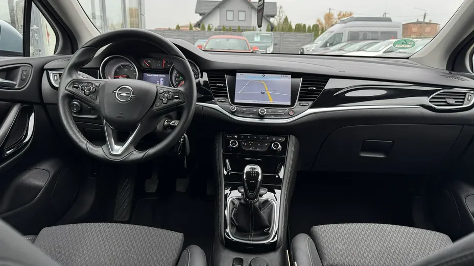 OPEL Astra -