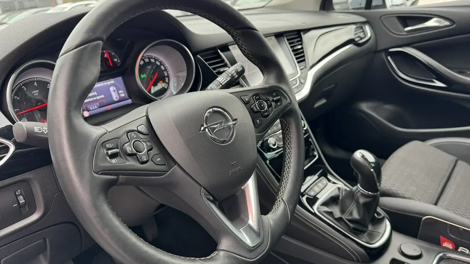 OPEL Astra -