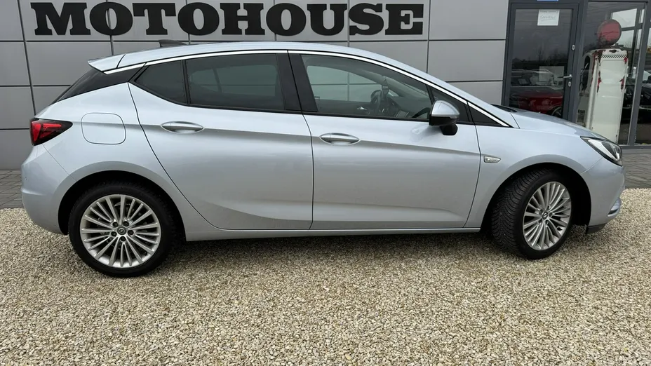 OPEL Astra -