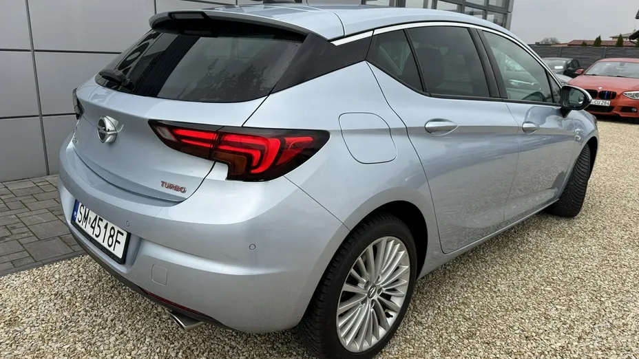 OPEL Astra -