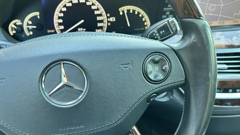 MERCEDES-BENZ S Klasa -