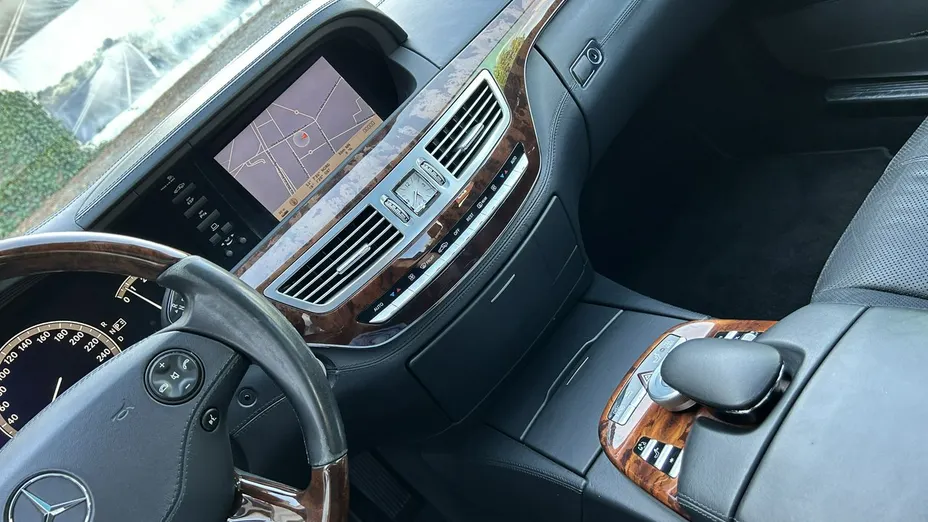 MERCEDES-BENZ S Klasa -