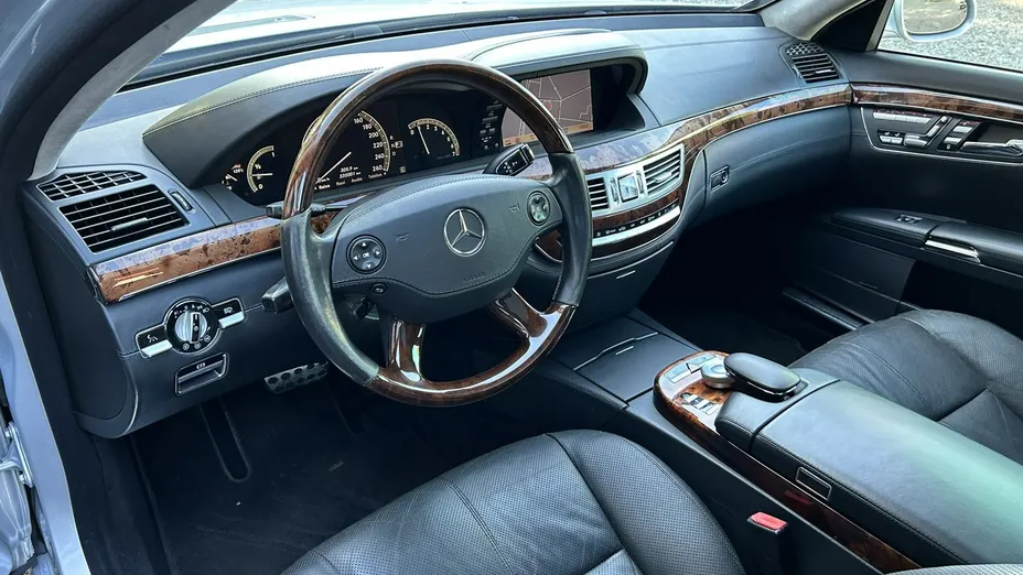 MERCEDES-BENZ S Klasa -