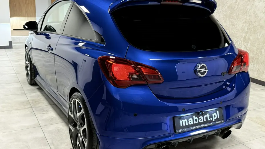 OPEL Corsa -