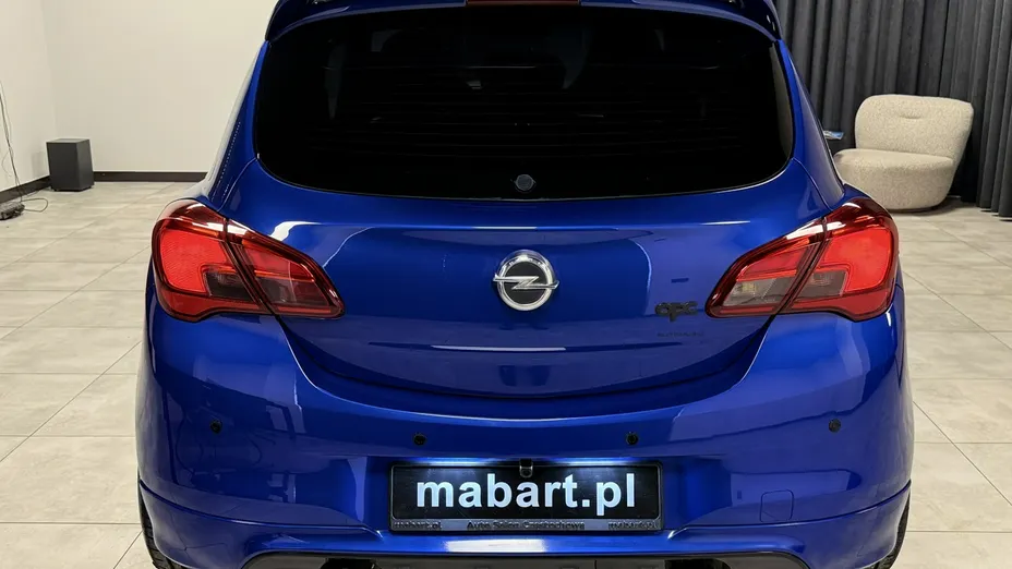 OPEL Corsa -