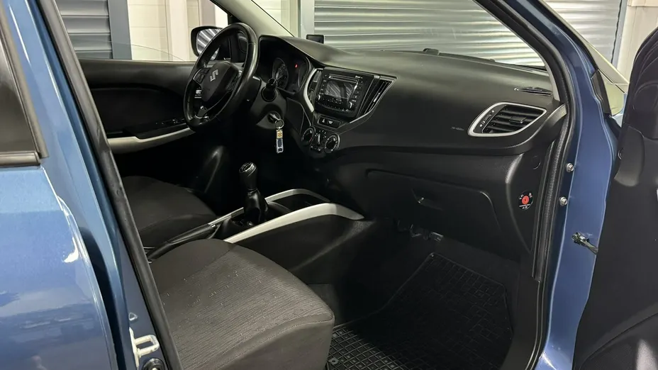 SUZUKI Baleno -