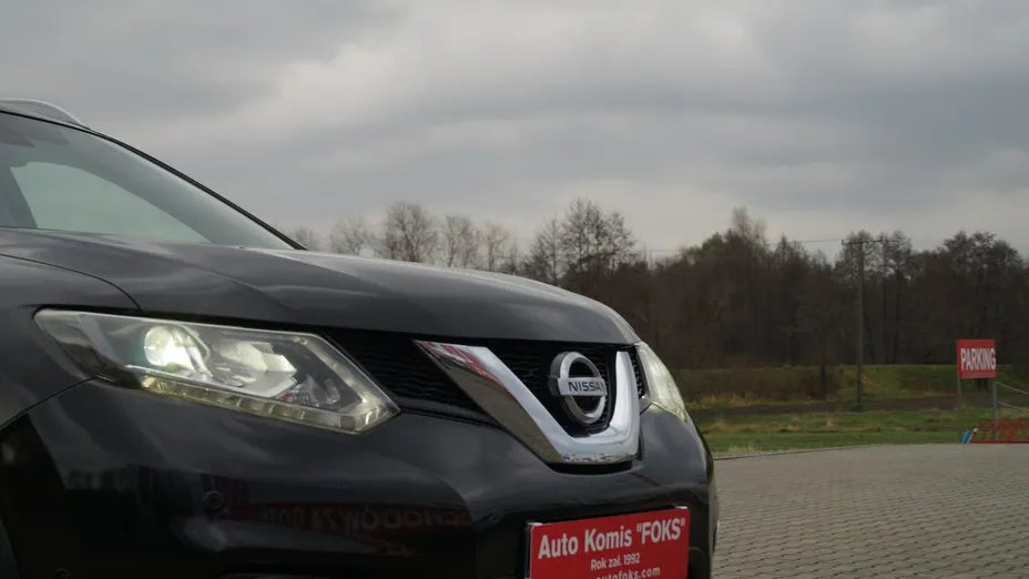 NISSAN X-Trail -