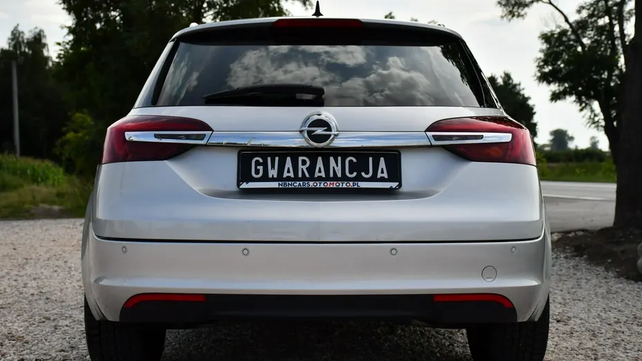 OPEL Insignia -