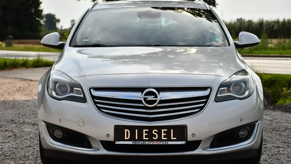 OPEL Insignia -