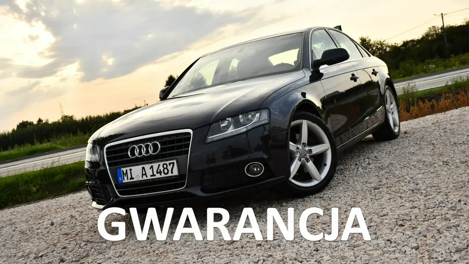 AUDI A4 -