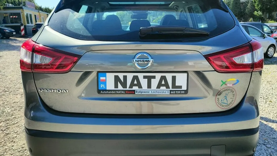 NISSAN Qashqai -