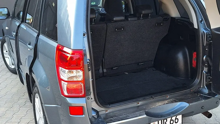 SUZUKI Grand Vitara -