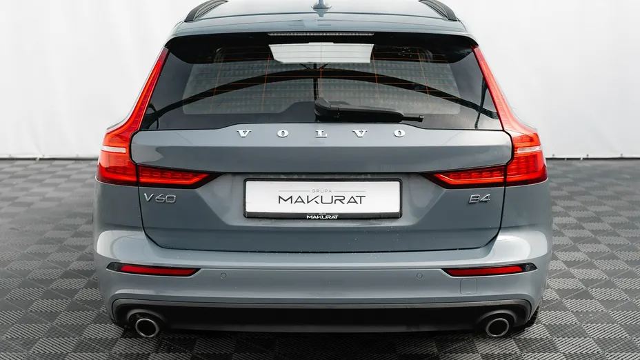 VOLVO V60 -