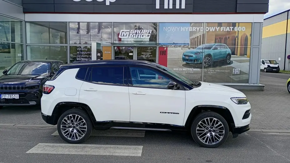 JEEP Compass -