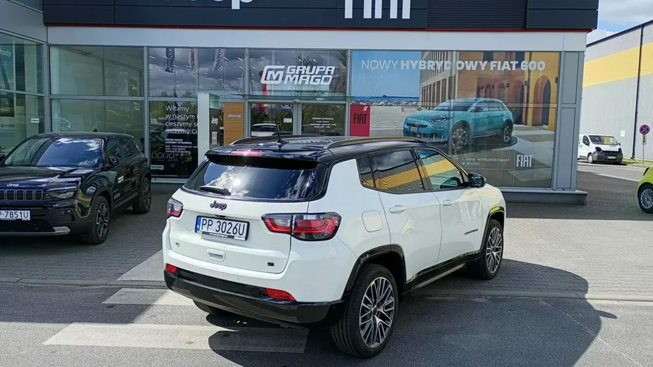 JEEP Compass -