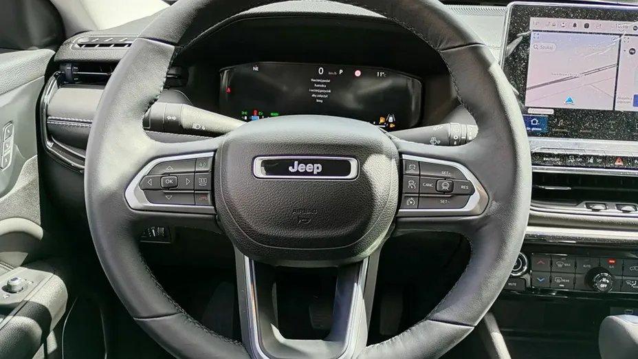 JEEP Compass -