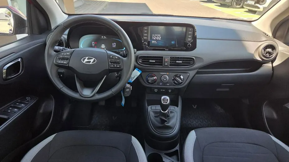 HYUNDAI i10 -