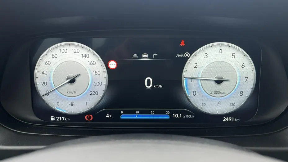 HYUNDAI i20 -
