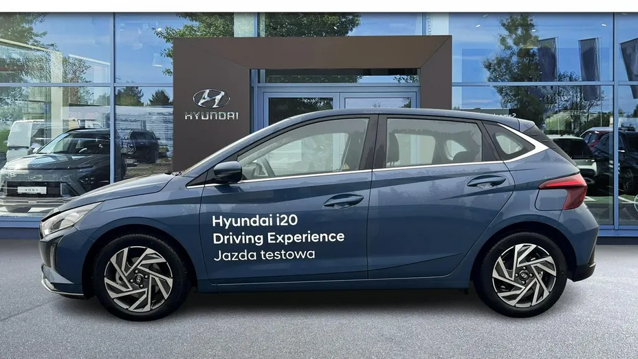 HYUNDAI i20 -