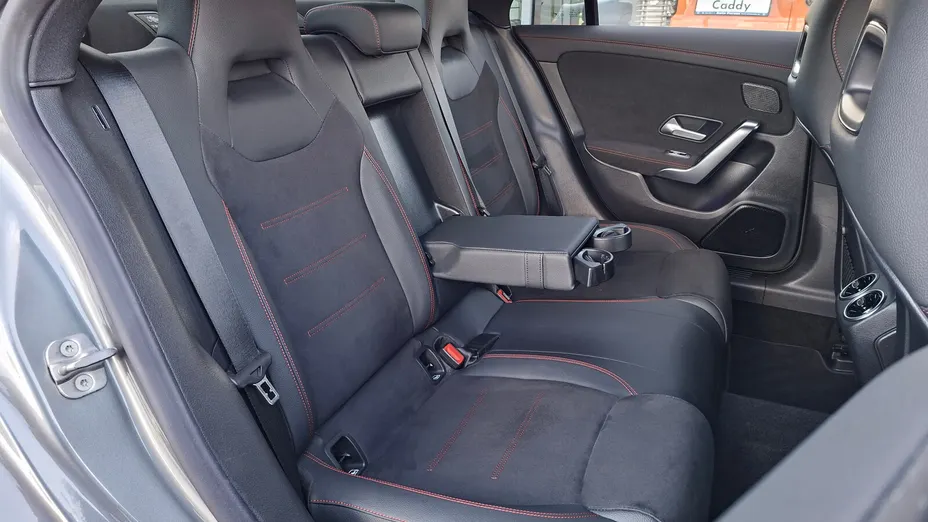 MERCEDES-BENZ CLA CLA 200 mHEV AMG Line 7G-DCT