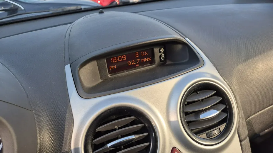 OPEL Corsa -