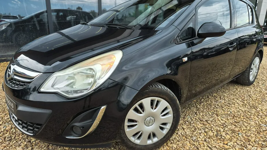 OPEL Corsa -