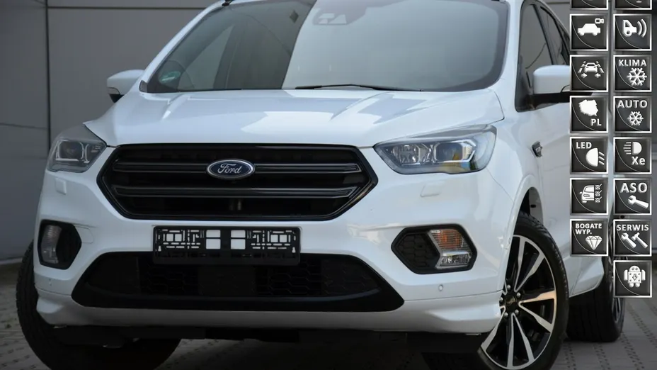FORD Kuga -