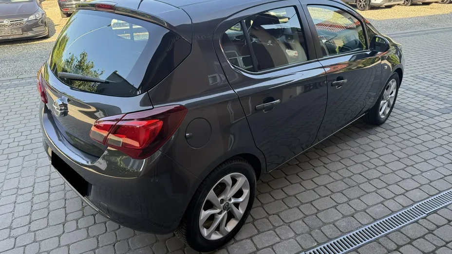 OPEL Corsa -