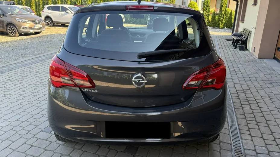 OPEL Corsa -