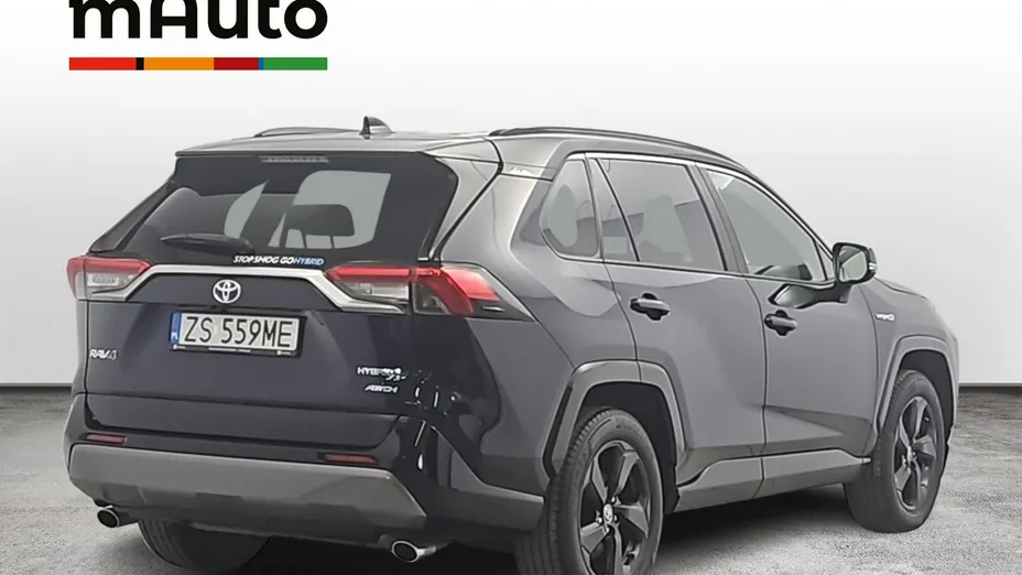 TOYOTA RAV4 -