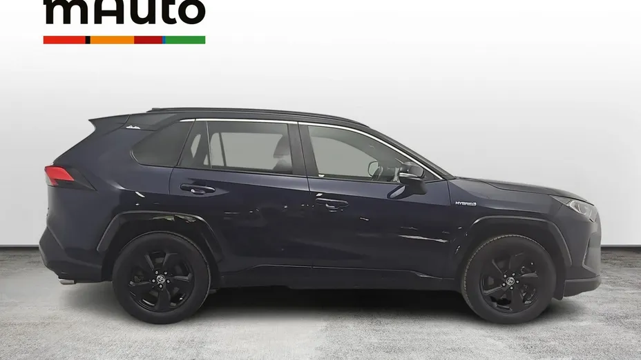 TOYOTA RAV4 -