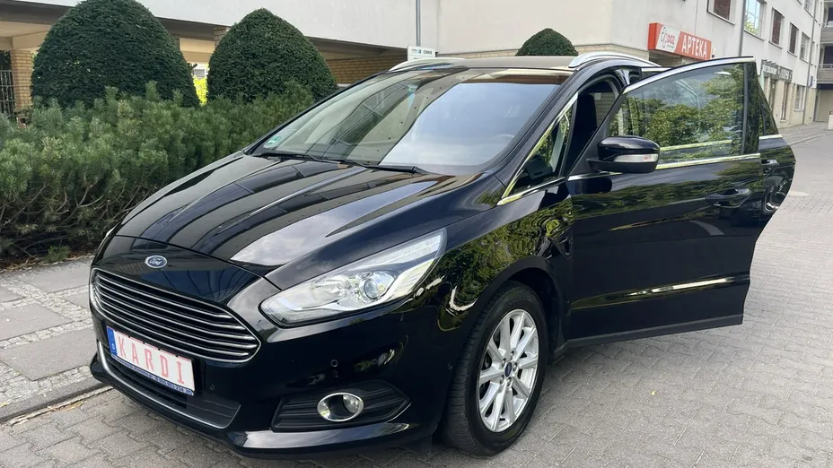 FORD S-MAX -